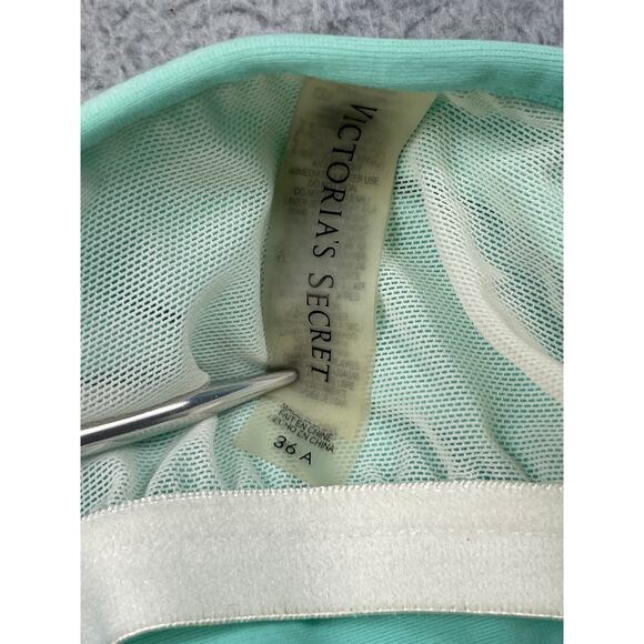 Victoria's Secret Womens Size 36A Tankini Top With Push Up Padding *Flaw - Picture 3 of 10